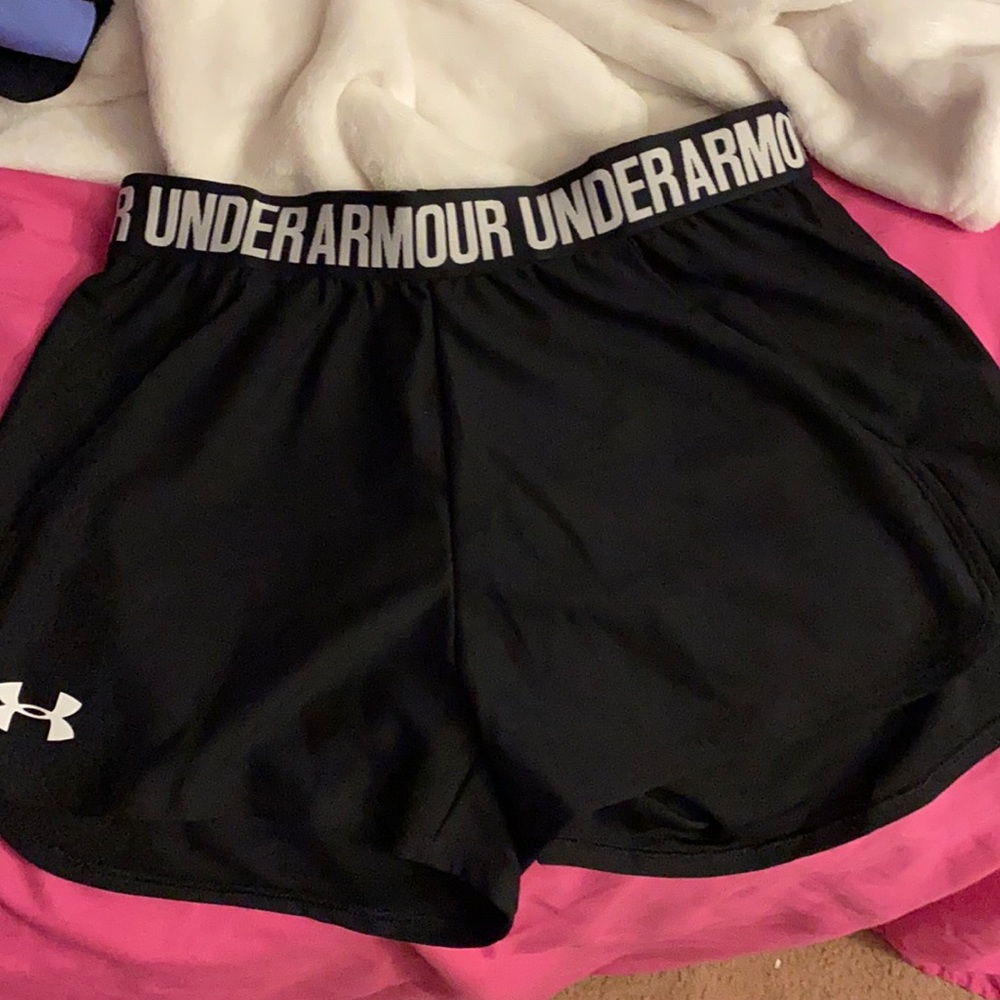 Under armor new shorts size xs